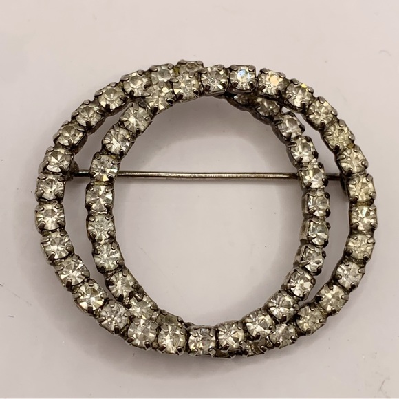 Vintage clear rhinestone double circle brooch pin - Picture 7 of 8